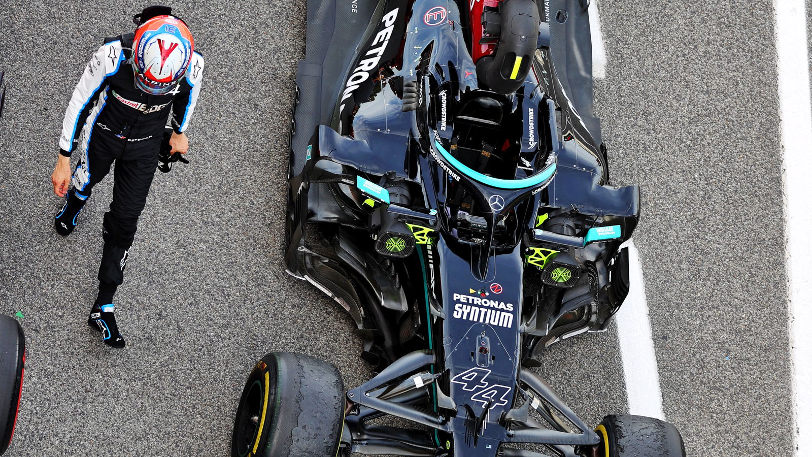 Could a familiar outsider make it a three-way fight for a Mercedes F1 seat?
